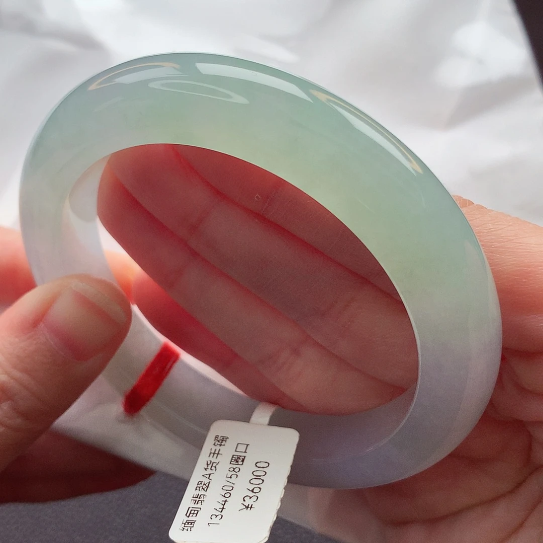 翡翠未镶嵌手镯58圈口 冰胶芙蓉绿