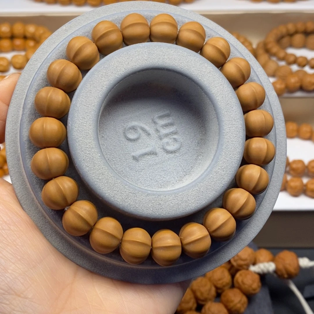 【闪购商品】猴头核桃手串四花哑光鲨鱼12mm