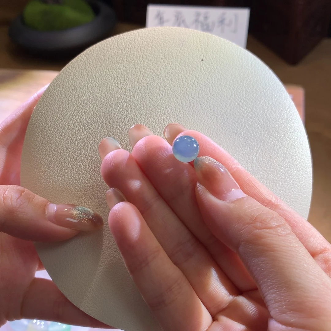 散珠翡翠天然缅a浓紫单珠（有包容不议价）