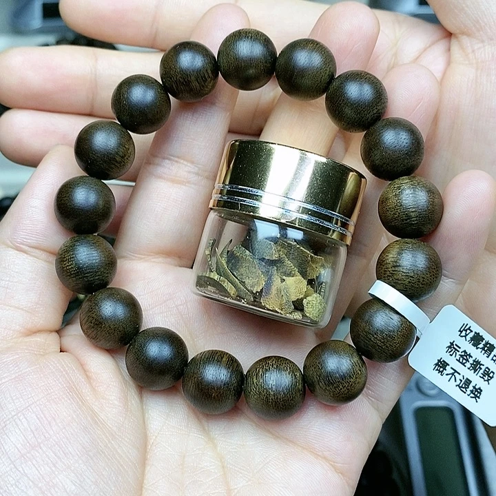 沉香碎屑沉香?**哥越南芽庄白棋楠