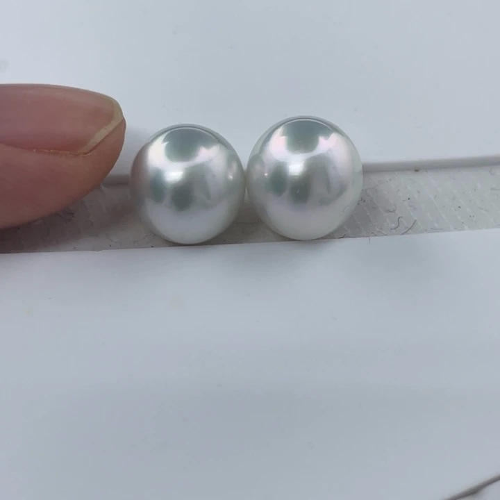 耳饰未镶嵌海水珍珠澳白炫光12.1mm