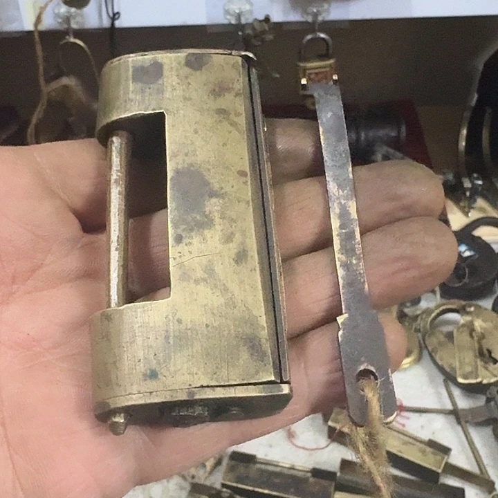 油***棒锁头是一道难题你说是我