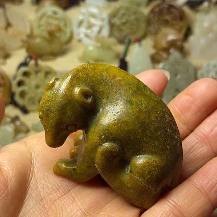 和田玉挂件未镶嵌