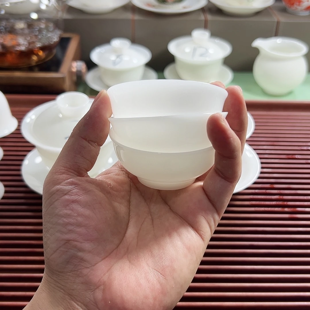 4个润玉高级普洱杯50ml
