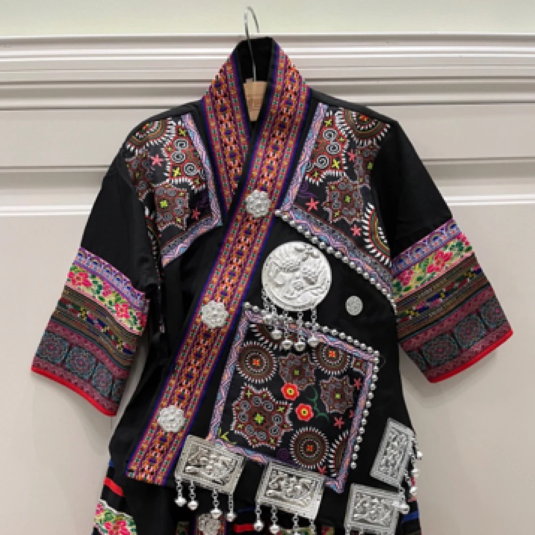 南宁现货三月三苗族瑶族民族服装重工亲子装时尚传统民族风绣花