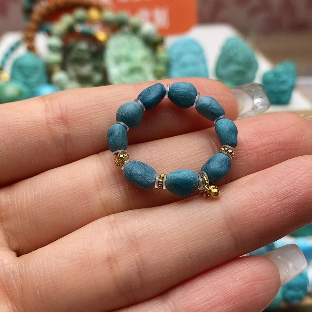 绿松石饰品未镶嵌韩**儿