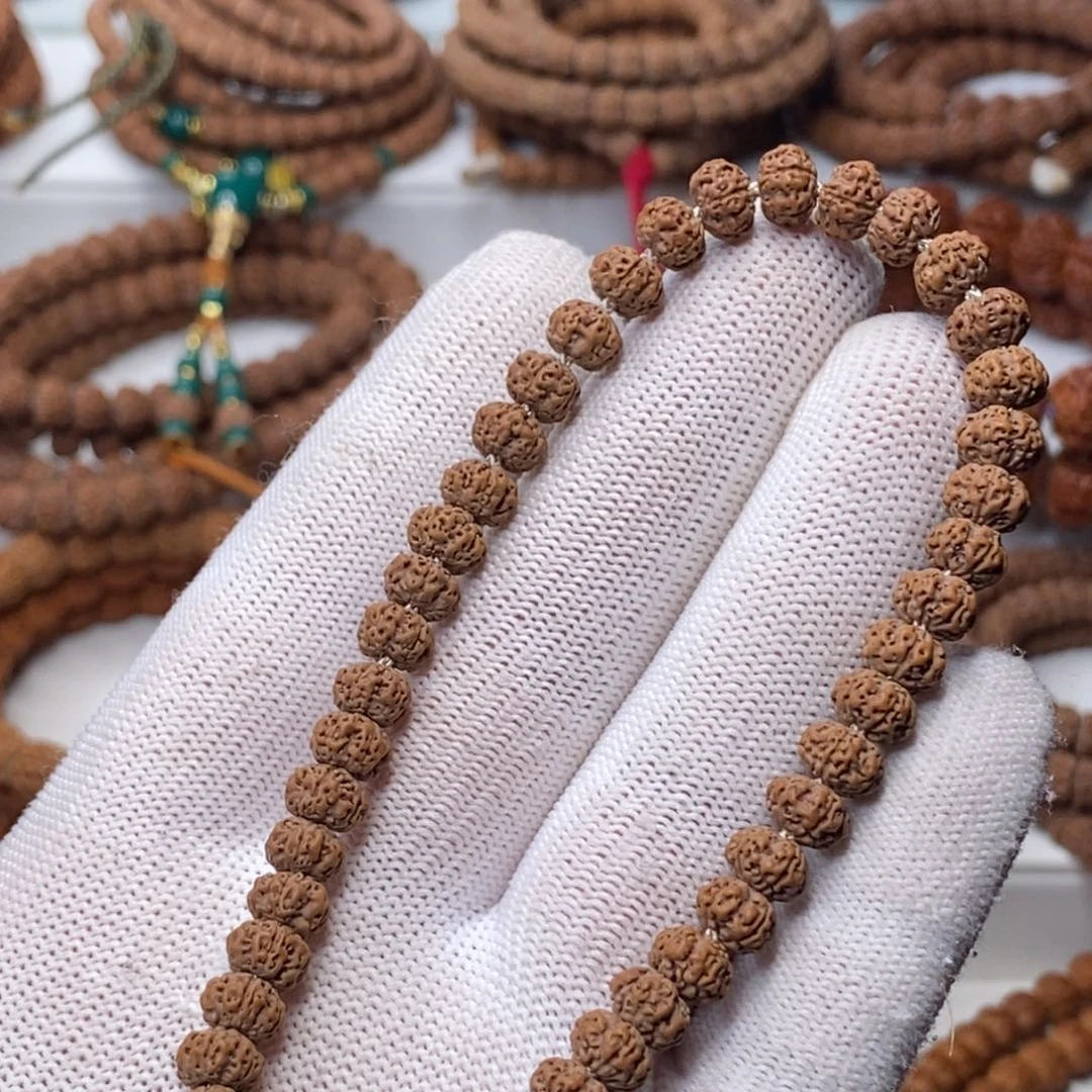 手串金刚菩提五瓣飞碟梅花双龙，尺寸7.8