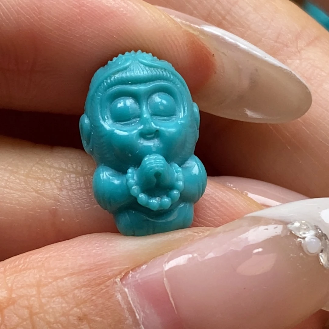 绿松石未镶嵌颈饰嘿