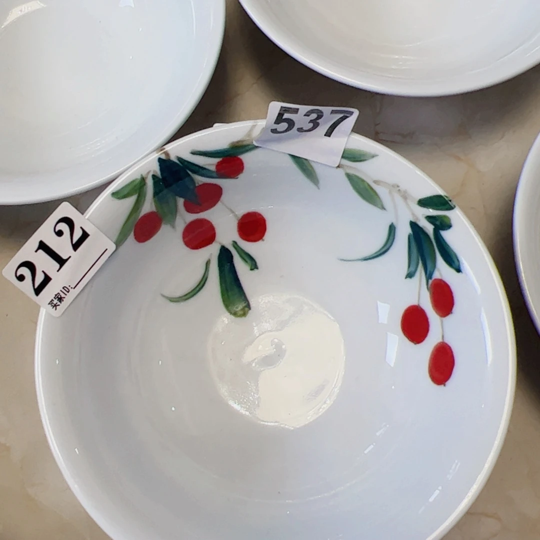 景德镇陶瓷手工手绘制作