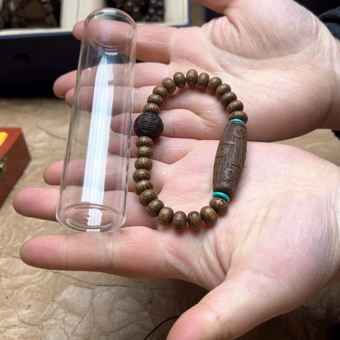 大叶紫檀（黑酸枝木类）