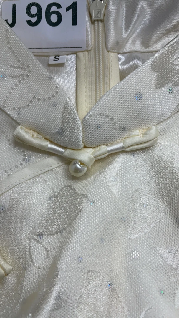 -961-瑕-------改良款旗袍