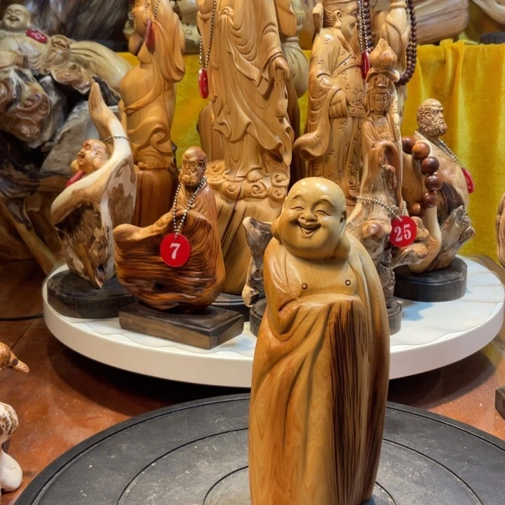 柏木（崖柏）崖柏   弥勒