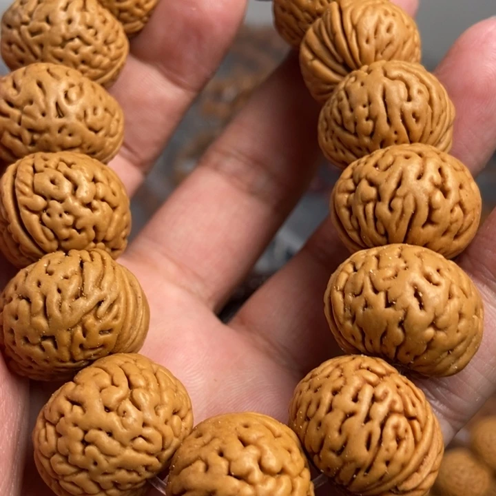 猴头核桃吊坠今天