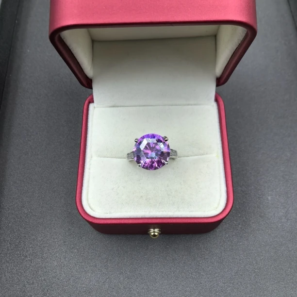 【经典永恒  光芒四射】 戒指 GDJ9455