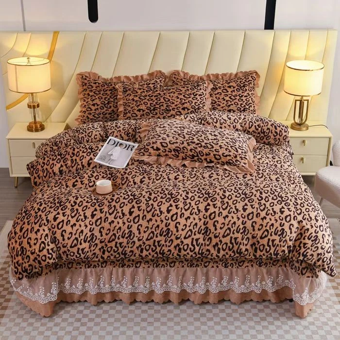 【豹纹】新款加厚保暖宝宝绒床盖四件套被套枕套蕾丝床裙套件