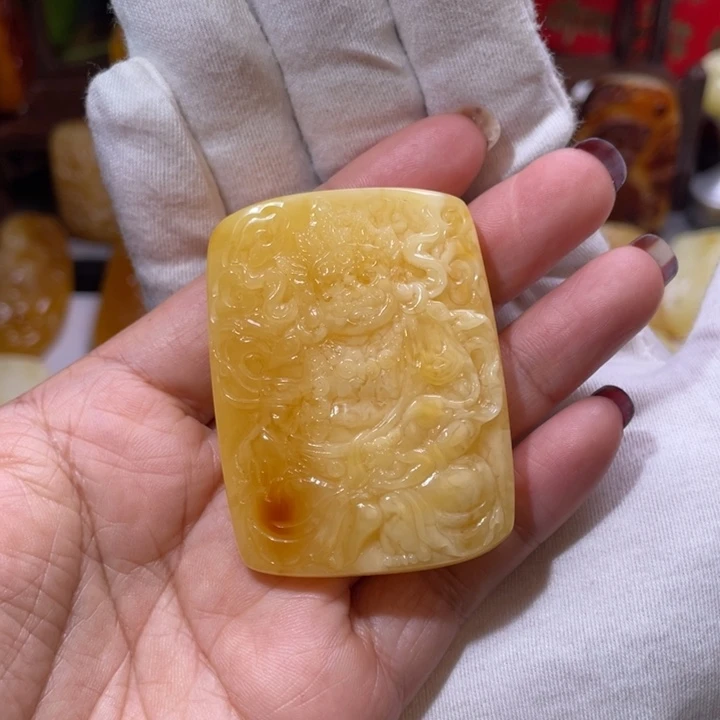 琥珀吊坠(不含链)未镶嵌