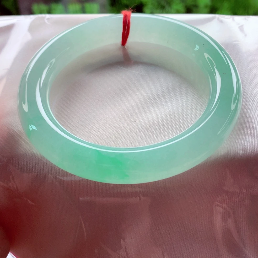 翡翠未镶嵌手镯58.2冰润甜绿底金丝绿种色兼备