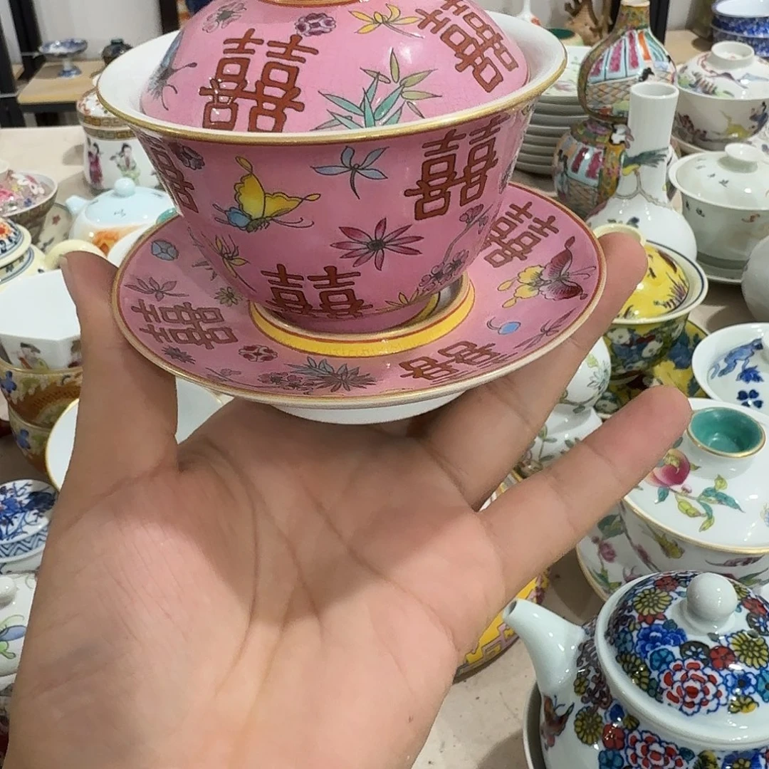 瓷片摆件的人多得不知道