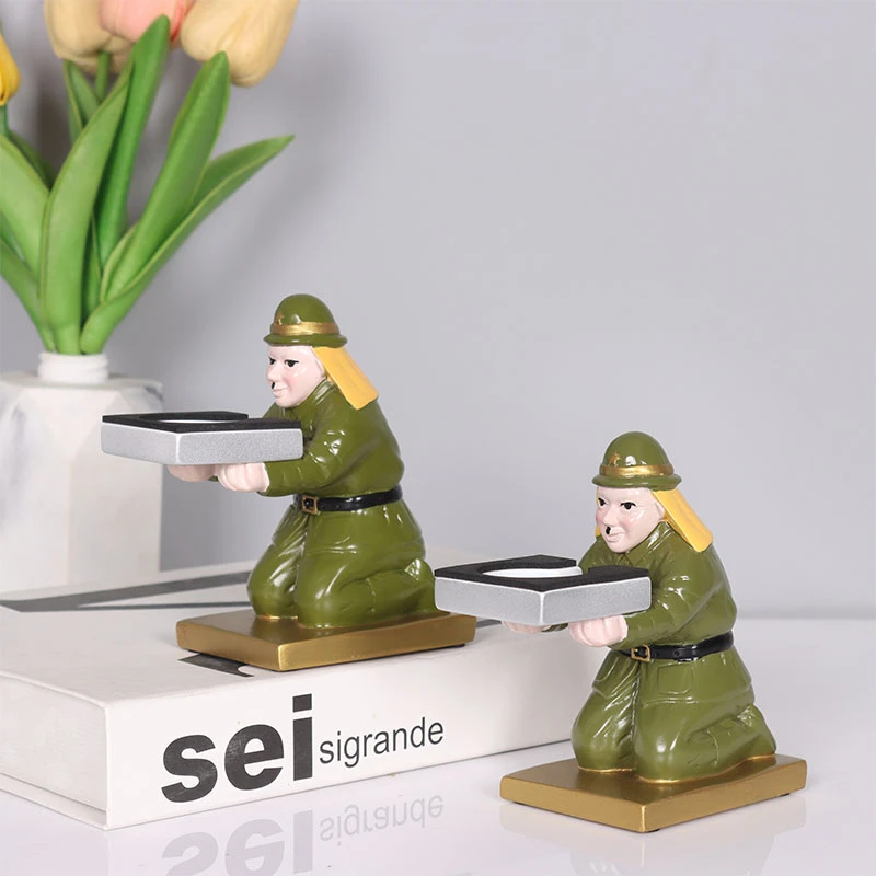 下跪日本兵苹果手表充电支架适用华为oppo小米三星小天才充电摆件