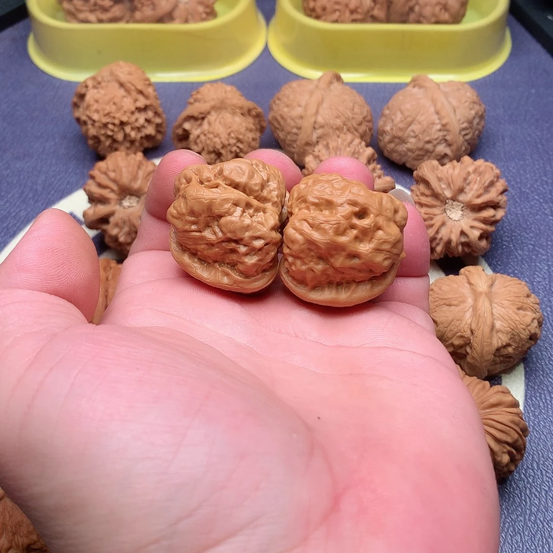 文玩核桃把件蛤蟆头