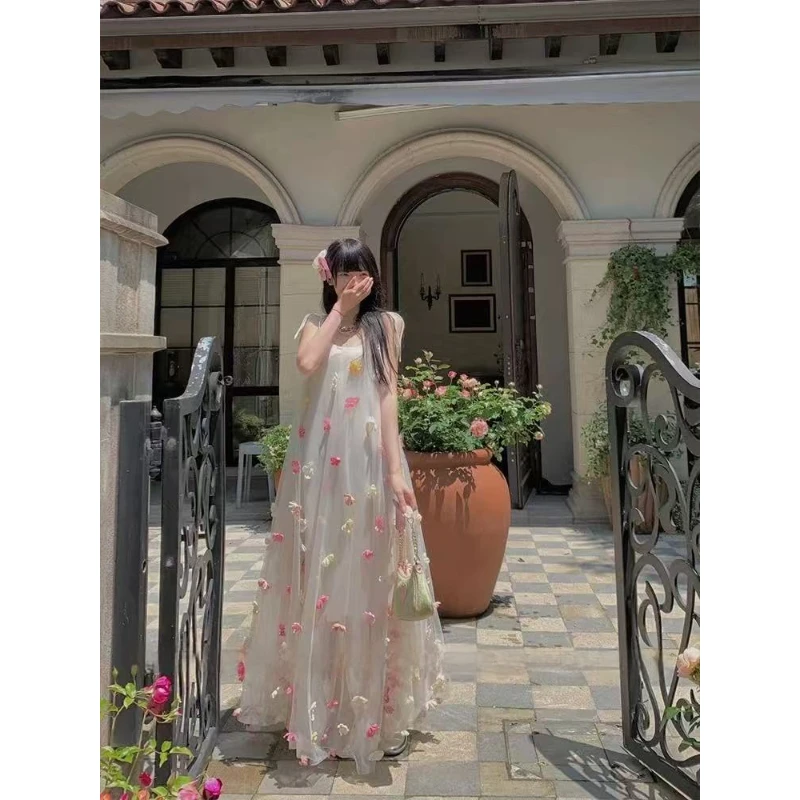 甜美超仙浪漫立体花朵无袖挂脖背心少女宽松中长连衣裙
