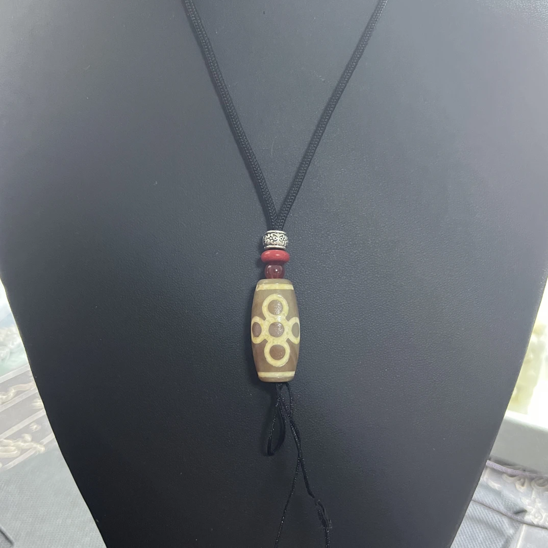 褐色闪电五眼老珠子