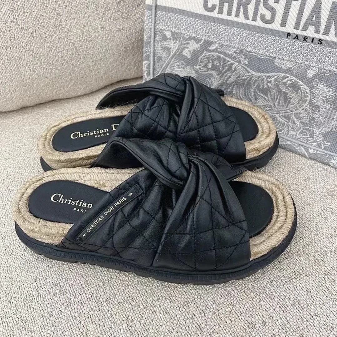 未使用 DIOR/迪奥 全新迪奥渔夫拖鞋