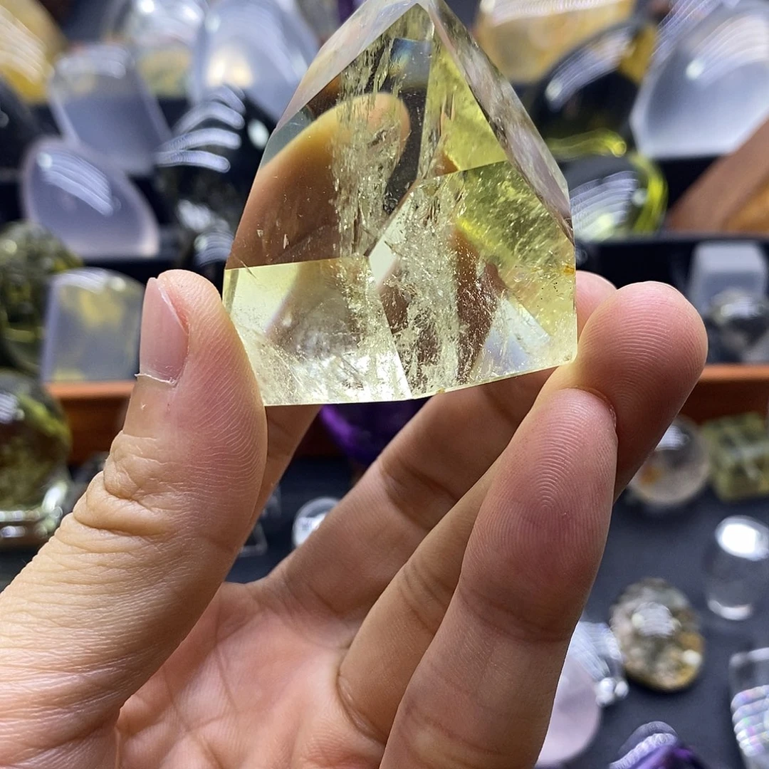 未镶嵌珠宝半成品水晶