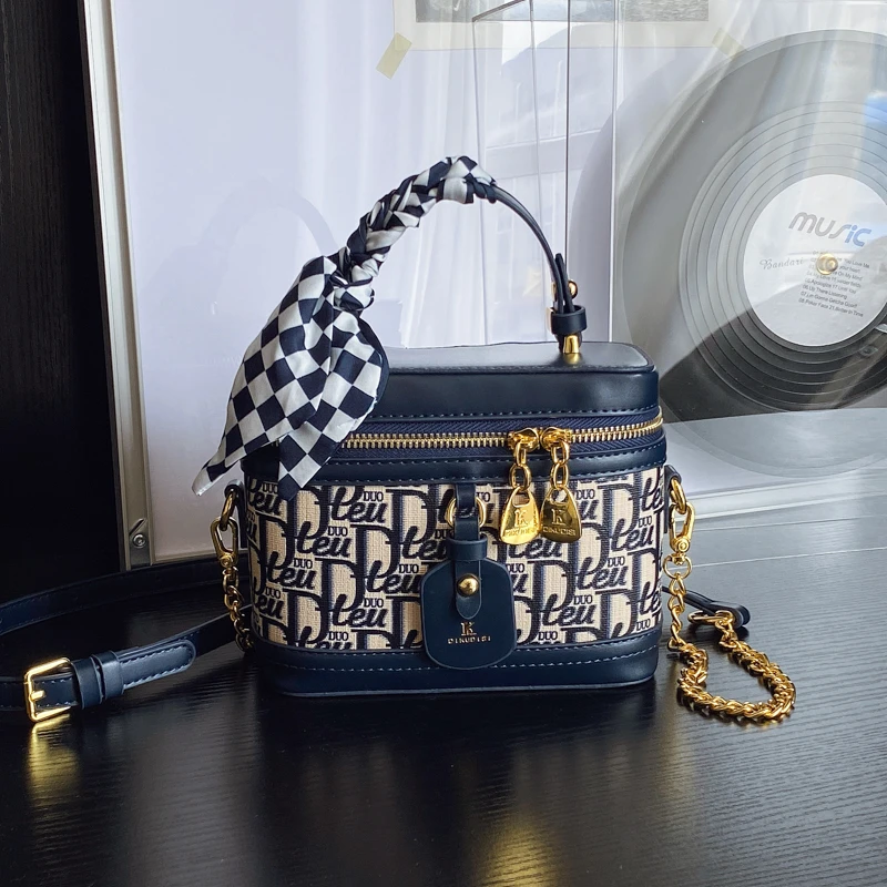 港风提花时尚盒子包2025新款蓝色经典手提包百搭轻奢单肩斜挎包女