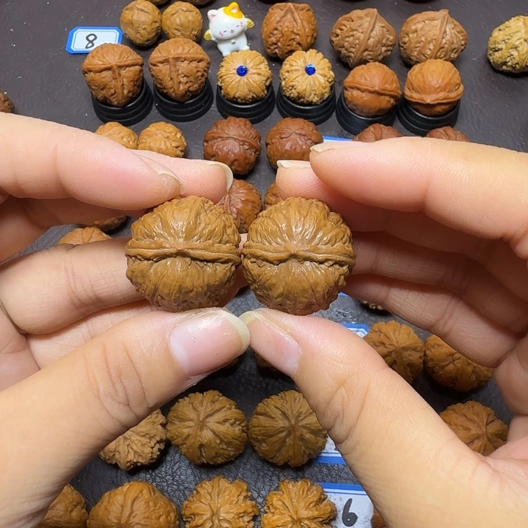 文玩核桃吊坠26尺福利官帽