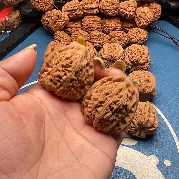 文玩核桃把件?****南疆