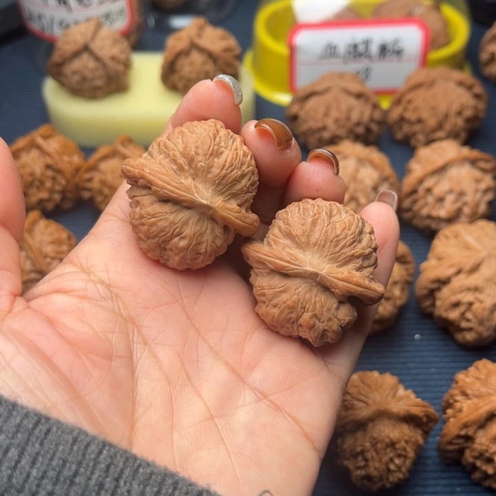 吊坠文玩核桃35血麒麟全品