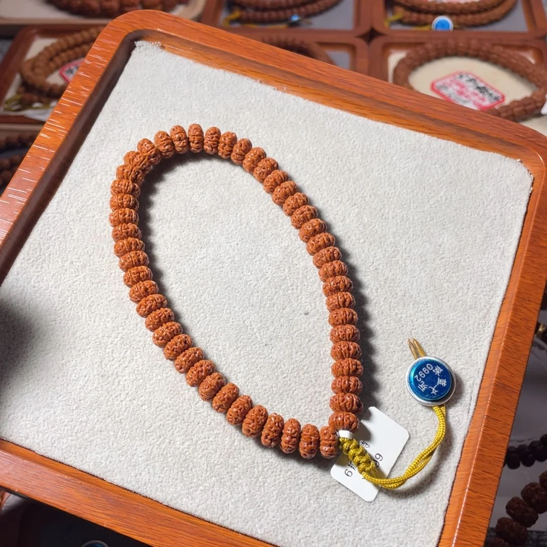 金刚菩提吊坠精品6瓣飞碟手持10