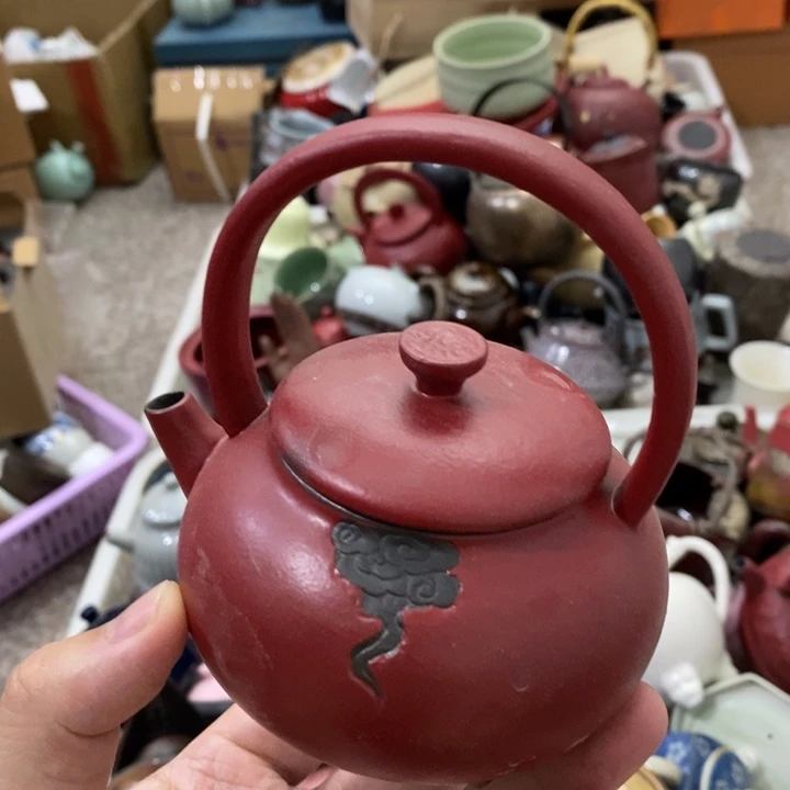 陶瓷艺术品及陶瓷壶壶