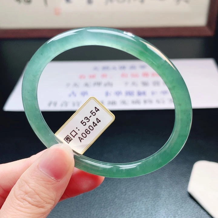 翡翠未镶嵌手镯翡翠手镯31