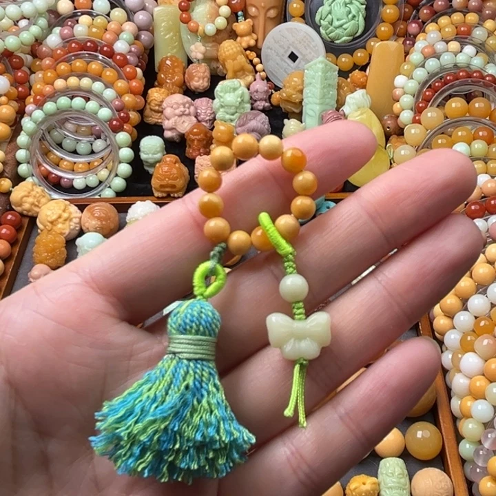 石英质玉（缅黄）未镶嵌珠宝半成品跑环