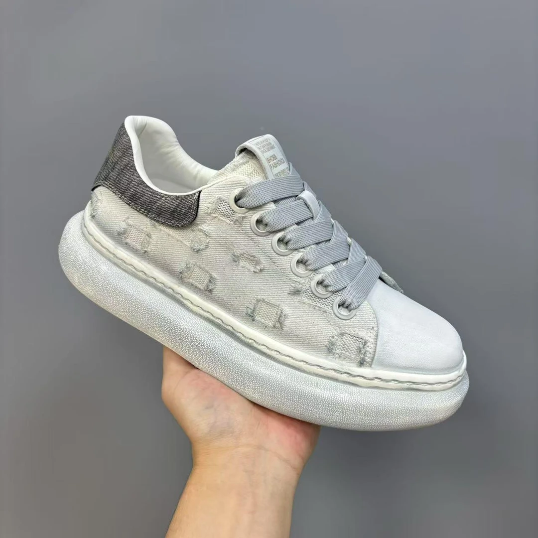 男鞋2025新款夏季潮流透气滑板鞋休闲鞋男款运动增高小白鞋