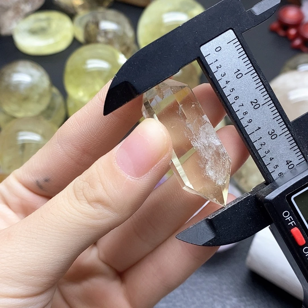 未镶嵌珠宝半成品水晶527水晶石