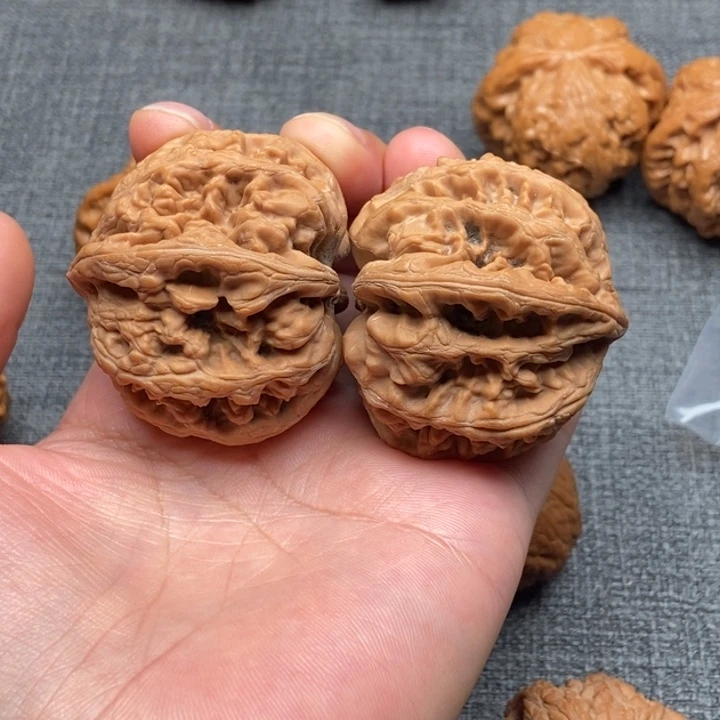 把件文玩核桃小*牛粗筋46
