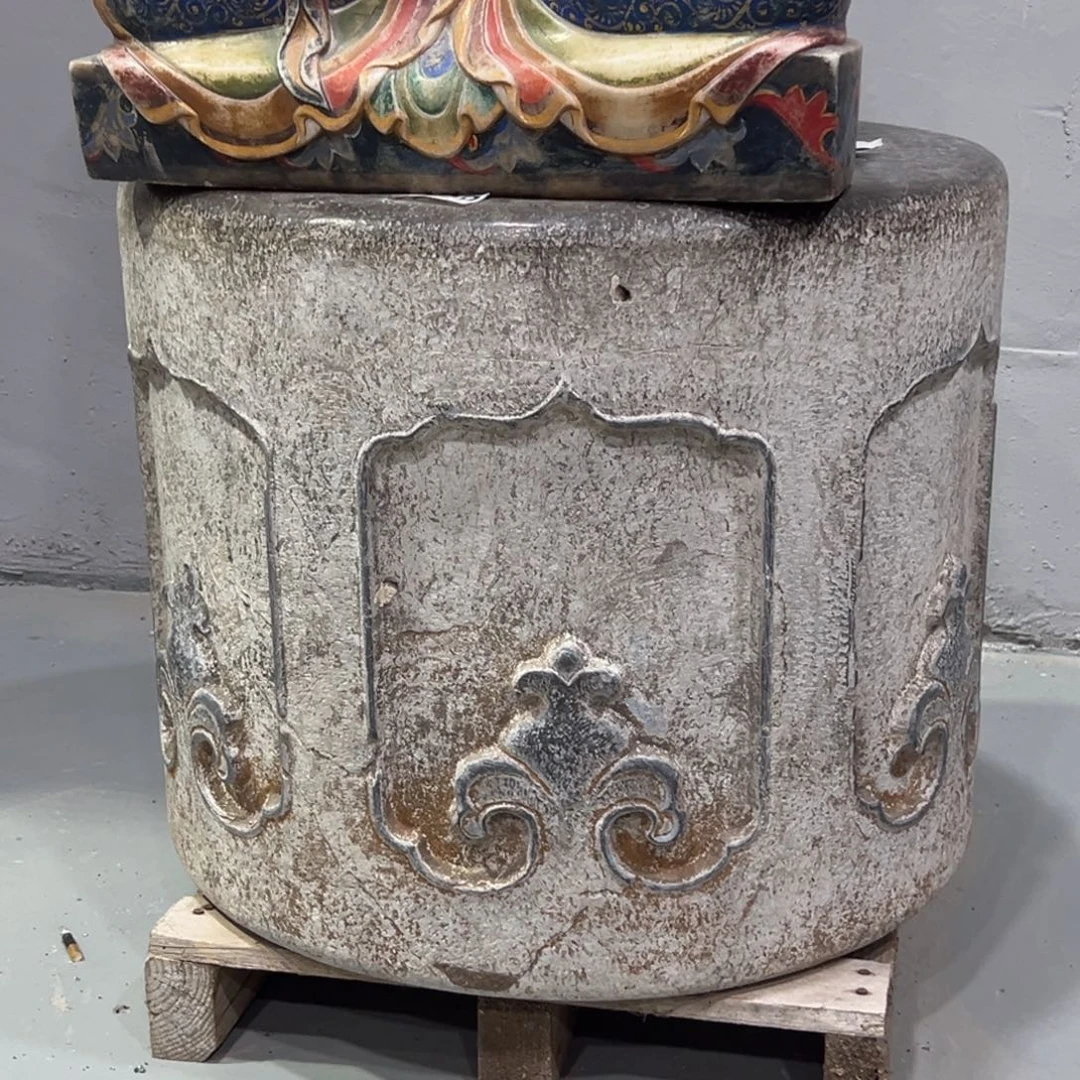 青石材质石桌一件