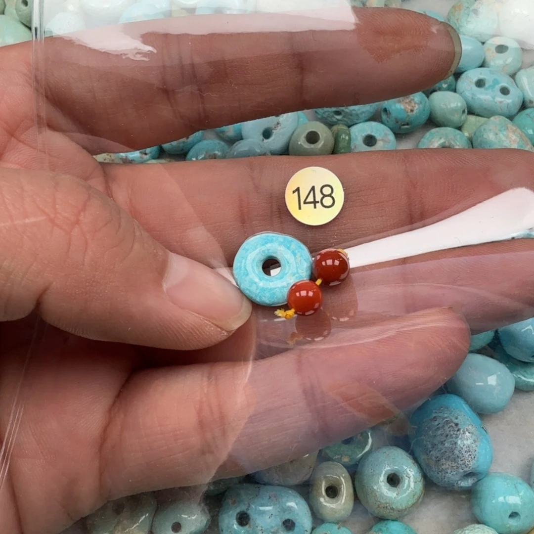 南红玛瑙未镶嵌珠宝奇石