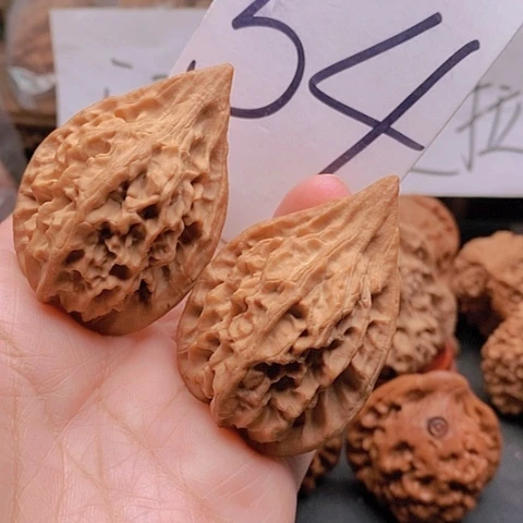 吊坠桃核39全品红英枪高55