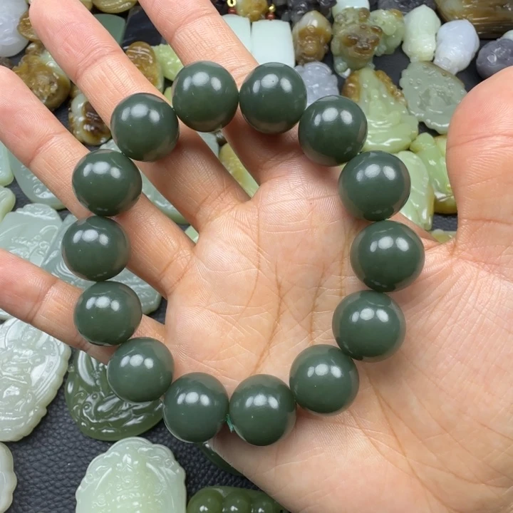 和田玉未镶嵌珠宝奇石卡16