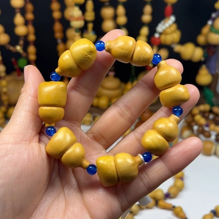 云****F葫芦娃兄弟姐妹一起来看流星雨