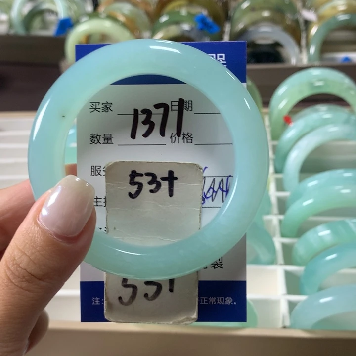 未镶嵌蛇纹石玉手镯1371