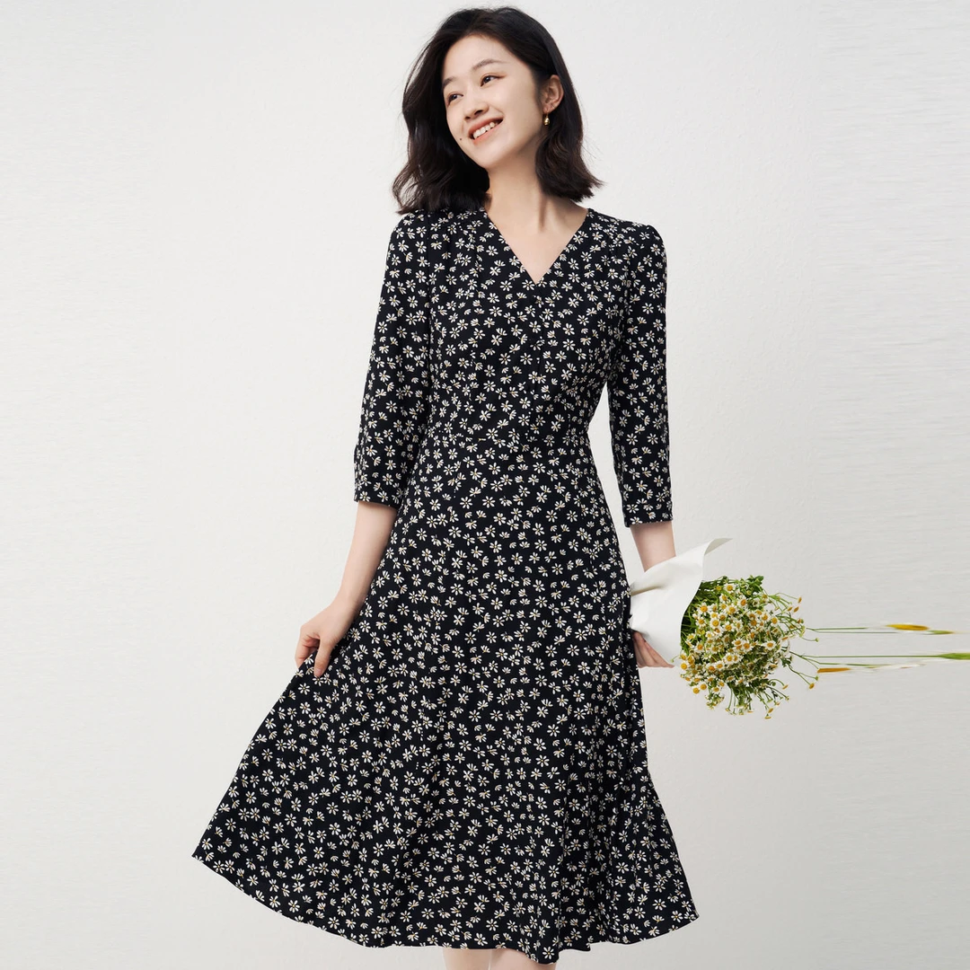 【婷婷专属】【醋酸系列】夏季款度假风优雅V领碎花茶歇裙连衣裙女