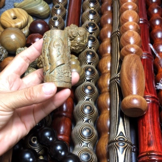 翔***鹰阿根庭露袒木料木料