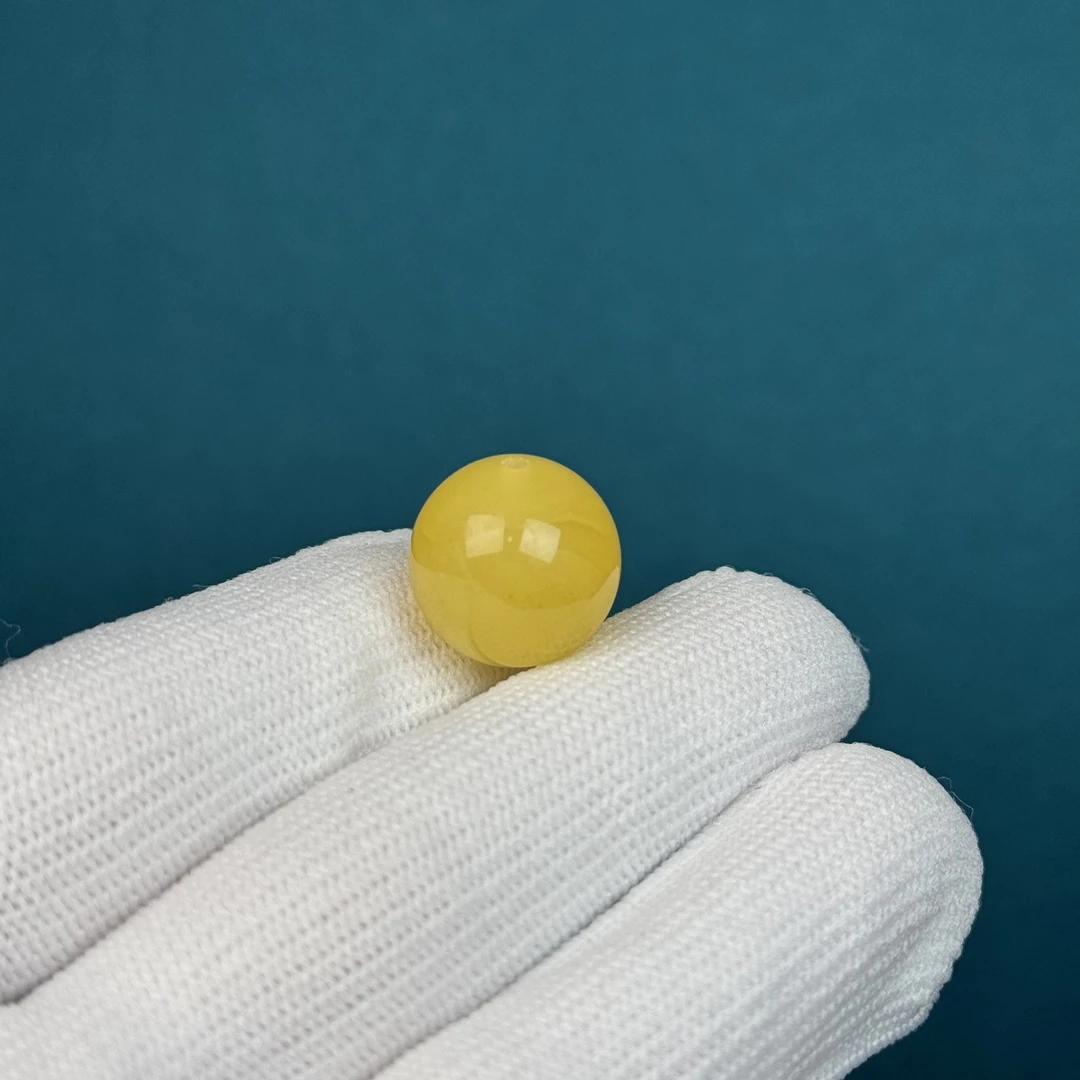 A8010天然原矿蜜蜡 鸡油黄圆珠【微微瑕】14.5mm支持复检假一罚十