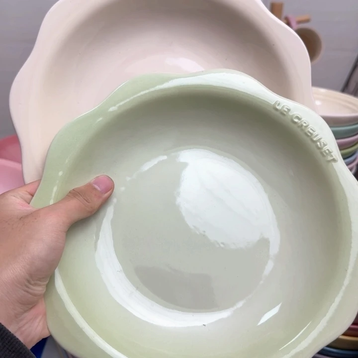 瓷片微瑕2个9英寸花韵盘