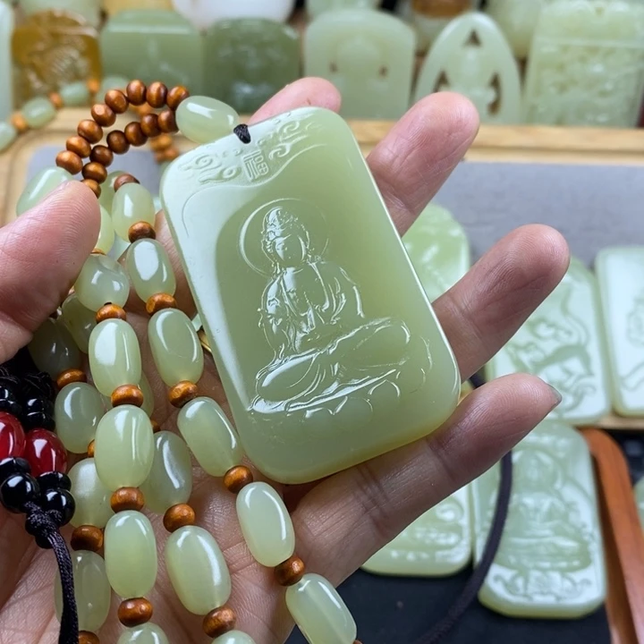 昆仑料观音牌一套